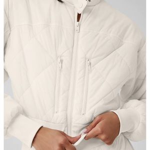 Alo snowrider puff jacket